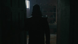extant_GameOfThrones_8x06-TheIronThrone_2037