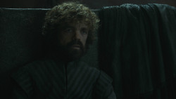 extant_GameOfThrones_8x06-TheIronThrone_2170