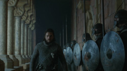 extant_GameOfThrones_8x06-TheIronThrone_3023