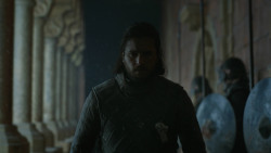 extant_GameOfThrones_8x06-TheIronThrone_3028