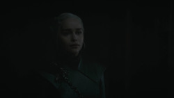 extant_GameOfThrones_8x06-TheIronThrone_3159