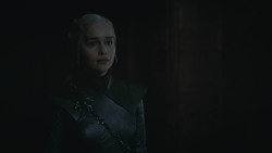 extant_GameOfThrones_8x06-TheIronThrone_3163