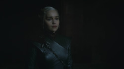 extant_GameOfThrones_8x06-TheIronThrone_3166