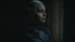 extant_GameOfThrones_8x06-TheIronThrone_3172