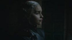 extant_GameOfThrones_8x06-TheIronThrone_3173