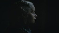 extant_GameOfThrones_8x06-TheIronThrone_3175