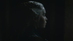 extant_GameOfThrones_8x06-TheIronThrone_3176