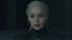 extant_GameOfThrones_8x06-TheIronThrone_3203