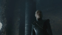 extant_GameOfThrones_8x06-TheIronThrone_3244