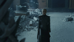 extant_GameOfThrones_8x06-TheIronThrone_3280