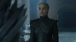 extant_GameOfThrones_8x06-TheIronThrone_3306