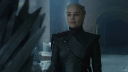 extant_GameOfThrones_8x06-TheIronThrone_3309