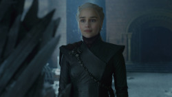 extant_GameOfThrones_8x06-TheIronThrone_3315