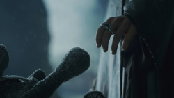 extant_GameOfThrones_8x06-TheIronThrone_3322