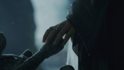extant_GameOfThrones_8x06-TheIronThrone_3331