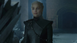 extant_GameOfThrones_8x06-TheIronThrone_3362