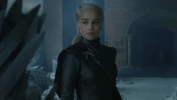 extant_GameOfThrones_8x06-TheIronThrone_3369