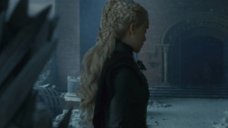 extant_GameOfThrones_8x06-TheIronThrone_3371