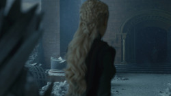 extant_GameOfThrones_8x06-TheIronThrone_3372