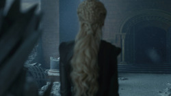 extant_GameOfThrones_8x06-TheIronThrone_3373