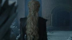 extant_GameOfThrones_8x06-TheIronThrone_3374