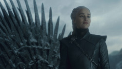 extant_GameOfThrones_8x06-TheIronThrone_3378
