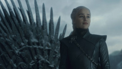 extant_GameOfThrones_8x06-TheIronThrone_3380