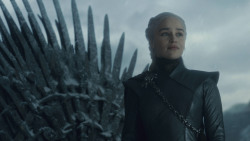 extant_GameOfThrones_8x06-TheIronThrone_3381