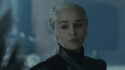 extant_GameOfThrones_8x06-TheIronThrone_3412