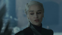 extant_GameOfThrones_8x06-TheIronThrone_3415