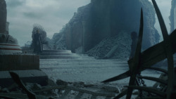 extant_GameOfThrones_8x06-TheIronThrone_3435