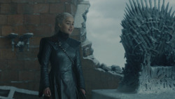 extant_GameOfThrones_8x06-TheIronThrone_3441