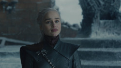 extant_GameOfThrones_8x06-TheIronThrone_3457