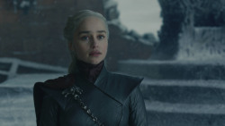 extant_GameOfThrones_8x06-TheIronThrone_3481