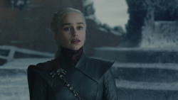 extant_GameOfThrones_8x06-TheIronThrone_3485
