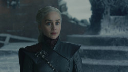 extant_GameOfThrones_8x06-TheIronThrone_3492
