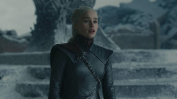 extant_GameOfThrones_8x06-TheIronThrone_3512