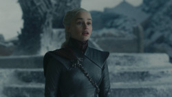 extant_GameOfThrones_8x06-TheIronThrone_3514