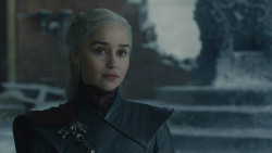 extant_GameOfThrones_8x06-TheIronThrone_3543