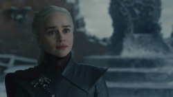 extant_GameOfThrones_8x06-TheIronThrone_3559