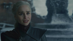 extant_GameOfThrones_8x06-TheIronThrone_3585