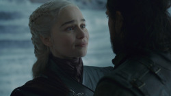 extant_GameOfThrones_8x06-TheIronThrone_3620