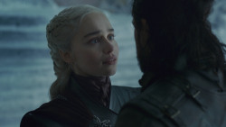 extant_GameOfThrones_8x06-TheIronThrone_3637
