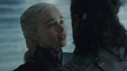 extant_GameOfThrones_8x06-TheIronThrone_3674