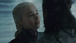 extant_GameOfThrones_8x06-TheIronThrone_3675