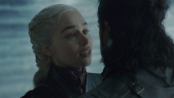 extant_GameOfThrones_8x06-TheIronThrone_3678