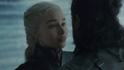 extant_GameOfThrones_8x06-TheIronThrone_3682
