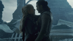 extant_GameOfThrones_8x06-TheIronThrone_3715