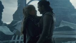extant_GameOfThrones_8x06-TheIronThrone_3716