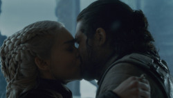 extant_GameOfThrones_8x06-TheIronThrone_3776